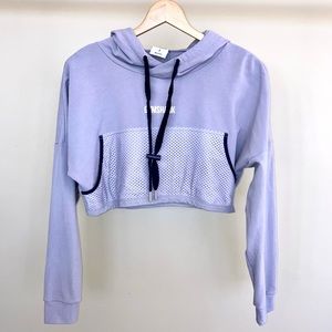Gymshark Movement Mesh cropped hoodie. 💜